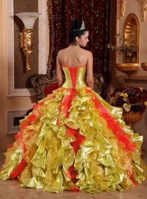 Strapless Ball Gown Rufles Organza Embroidery Gold 2014 Quinceanera Dresses