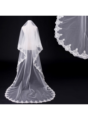 2014 Fingertip Veil Two-Tier Lace Appliques Edge