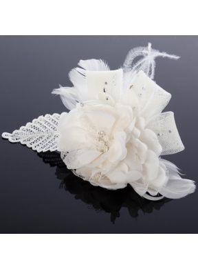 2014 Spring  White Tulle Fascinators with Imitation Pearls