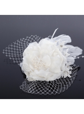 2014 Unique Tulle White Fascinators with Pearls