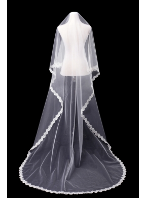 Angle Cut Two-Tier Lace Appliques Edge Chapel Bridal Veils