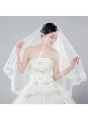 Eelgant One-Tier Angle Cut Bridal Veils with Lace Edge