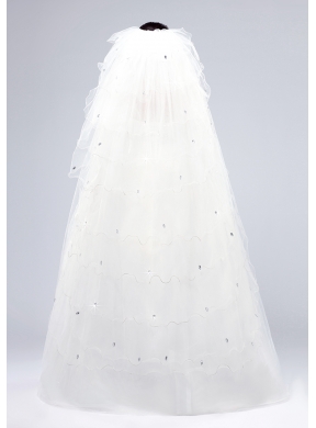 Elegant White Angle Cut Multi-Tier Finished Edge Bridal Veils