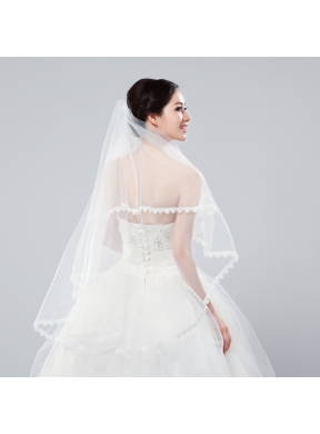 Graceful One-Tier Lace Edge Elbow Veils for Wedding Party