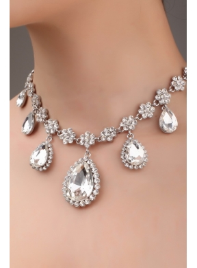 High Quality Crystal and Rhinestone Necklace and Crown