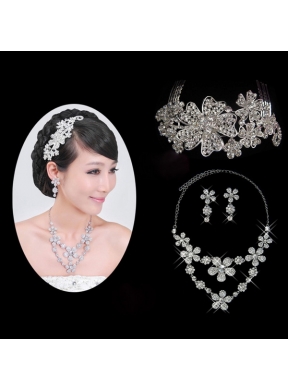 Intensive Flower Jewelry Set Including Necklace And Headpiece