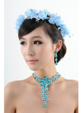 Blue Flowers Rhinestone Jewelry Set Including Necklace And Earrings