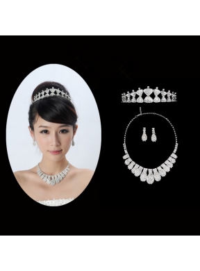 Charming Alloy With Rhinestone Jewelry Sets