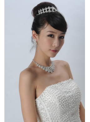 Charming Alloy With Rhinestone Jewelry Sets