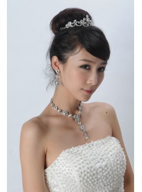 Fashionable Rhinestone Ladies Necklace and Tiara Jewelry Set