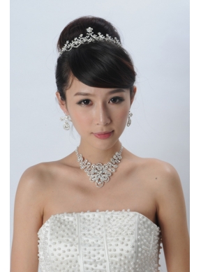 Gorgeous Alloy With Rhinestone Ladies Jewelry Sets