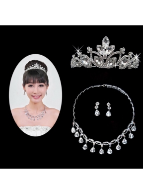 Gorgeous Alloy With Rhinestone Ladies Necklace and Tiara