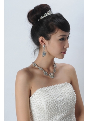 Lovely Dazzling Rhinestone Fabulous Jewelry Set