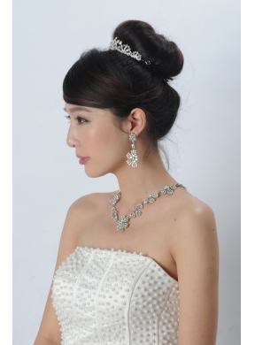 Lovely Dazzling Rhinestone Fabulous Jewelry Set