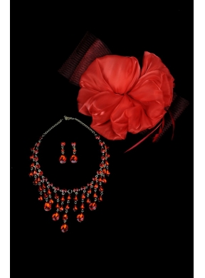 Nice Crystal Fabric Head Flower and Necklace