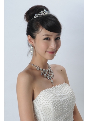 Unique Alloy With Rhinestone Ladies Jewelry Sets