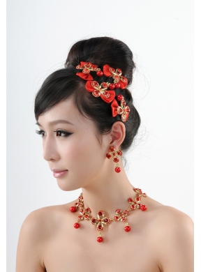 Mysterious Red Intensive Flowe Necklace  And Headflower