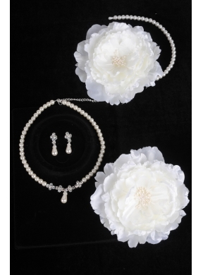 Pearls and Flowers Necklace Earrings Headpiece Jewelry Set