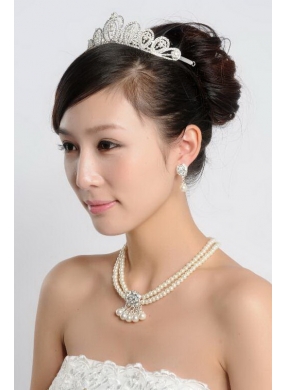 White Imitation Pearl Jewelry Sets Including Necelace and Earings