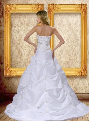 Popular Embroidery 2015 Wedding Dress with Strapless