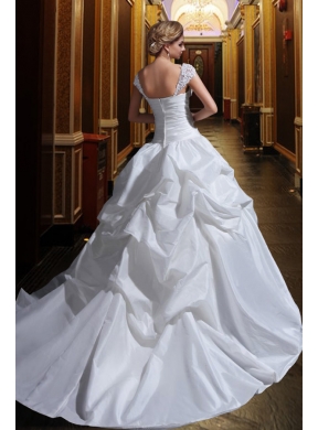 Puffy 2015 Wide Straps Wedding Dress with Appliques and Ruffles