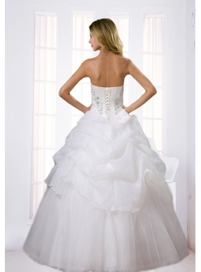 Princess Sweetheart Floor Length 2015 Wedding Dress with Beading