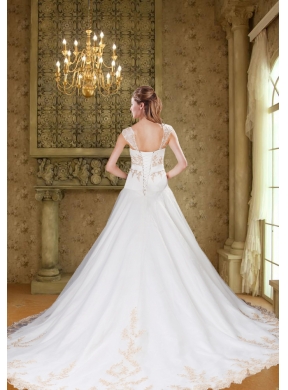 2015 Affordable Strapless Chapel Train Embroidery Wedding Dresses