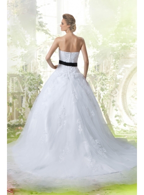 2014 Princess Sweetheart Court Train Wedding Dresses with Appliques