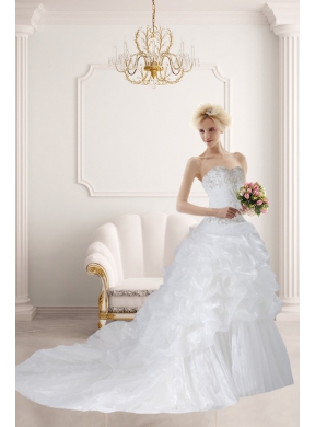 Ball Gown Sweetheart Ruffles 2014 Wonderful Wedding Dress with Court Train