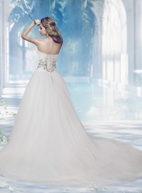 Elegant Sweetheart Chapel Train A Line Wedding Gowns with Beading