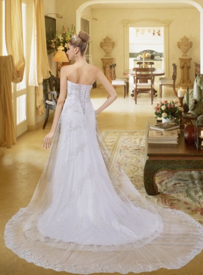 Lace Strapless Empire Court Train Beading Wedding Dresses for Garden