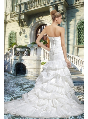 Fashionable Mermaid Sweetheart Beading Wedding Dress with Chapel Train