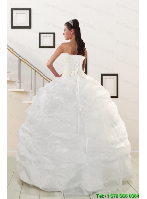 Pretty White Strapless 2015 Quinceanera Dresses with Beading