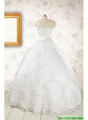 2015 Puffy Appliques Quinceanera Dress in White