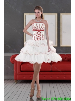 2015 Customer Made White Classic Quince Dresses with Appliques and Ruffled Layers