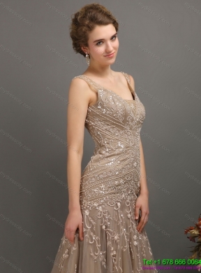 2015 Designer Empire Prom Dress with Brush Train and Appliques