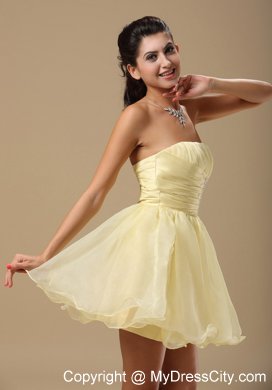 Light Yellow Homecoming Dress With Beading and Ruch Decorate