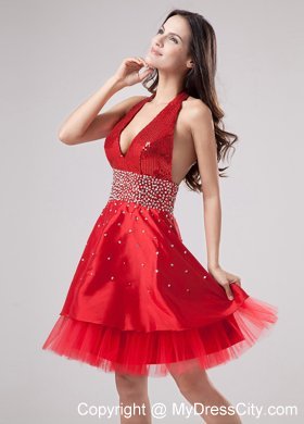 Luxurious Red Halter Homecoming Dress Beaded Decorate With V-neck