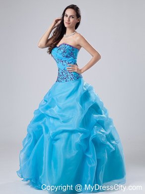 Blue Sweetheart Organza Quinceanera Dress with Embroidery