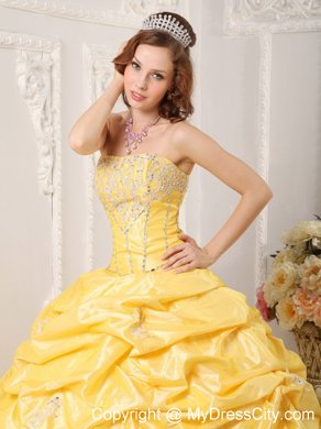 Yellow Taffeta Appliques Quinceanera Dress with Court Train