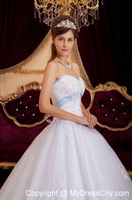 White Princess Sweetheart Appliques Tulle Quinceanera Dress