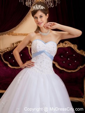 White Princess Sweetheart Appliques Tulle Quinceanera Dress