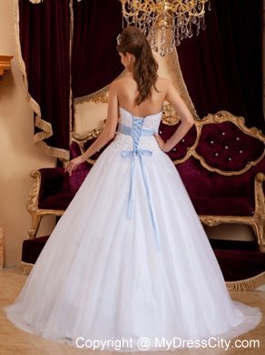 White Princess Sweetheart Appliques Tulle Quinceanera Dress