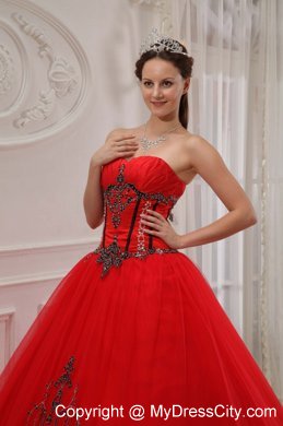 Red Floor-length Sweetheart Tulle Appliques Dress for Quince