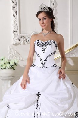 Tailor Made Taffeta Strapless Embroidery White Quinceanera Party Dress