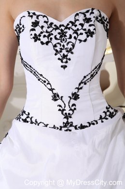 Tailor Made Taffeta Strapless Embroidery White Quinceanera Party Dress