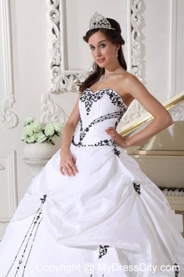 Tailor Made Taffeta Strapless Embroidery White Quinceanera Party Dress