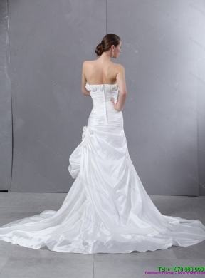 2015 Beautiful Sweetheart Wedding Dress with Court Train