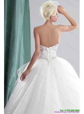 2015 Flirting Sweetheart Beading Wedding Dress with Brush Train