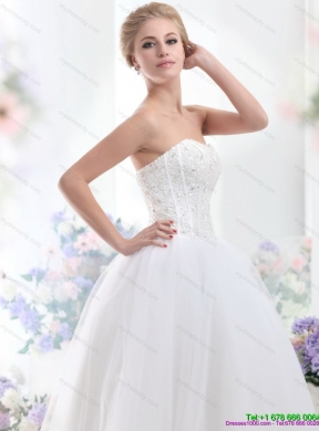 2015 Modest Sweetheart A Line Wedding Dress with Beading